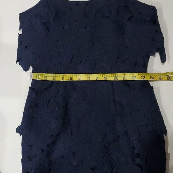 Black Halo Dress   - Picture 11 of 15